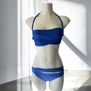 LA PERLA BLUE
BIKINI
SIZE 10